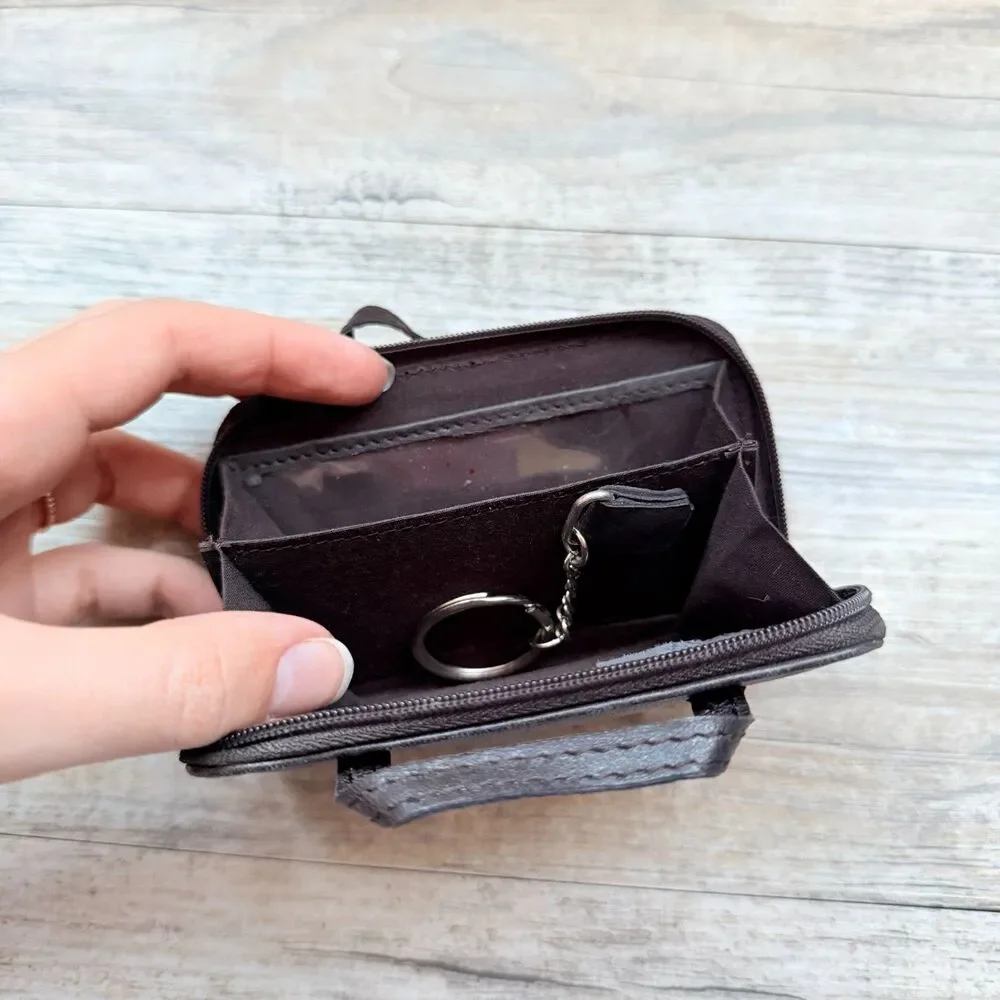 Wilsons Leather Zip Pouch Wallet Key Holder Vintage Compact Case Briefcase